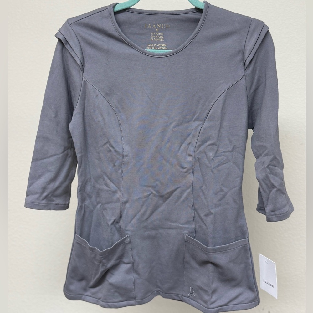 Jaanuu Women's Graphite Long Sleeve Top